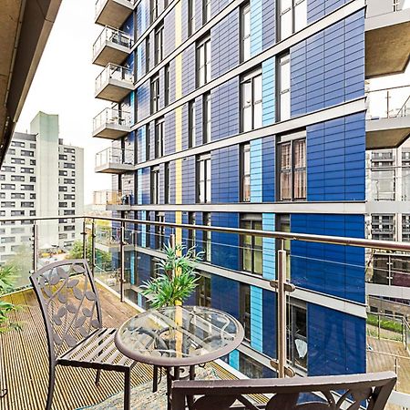 Vibrant London Canal Apartment المظهر الخارجي الصورة