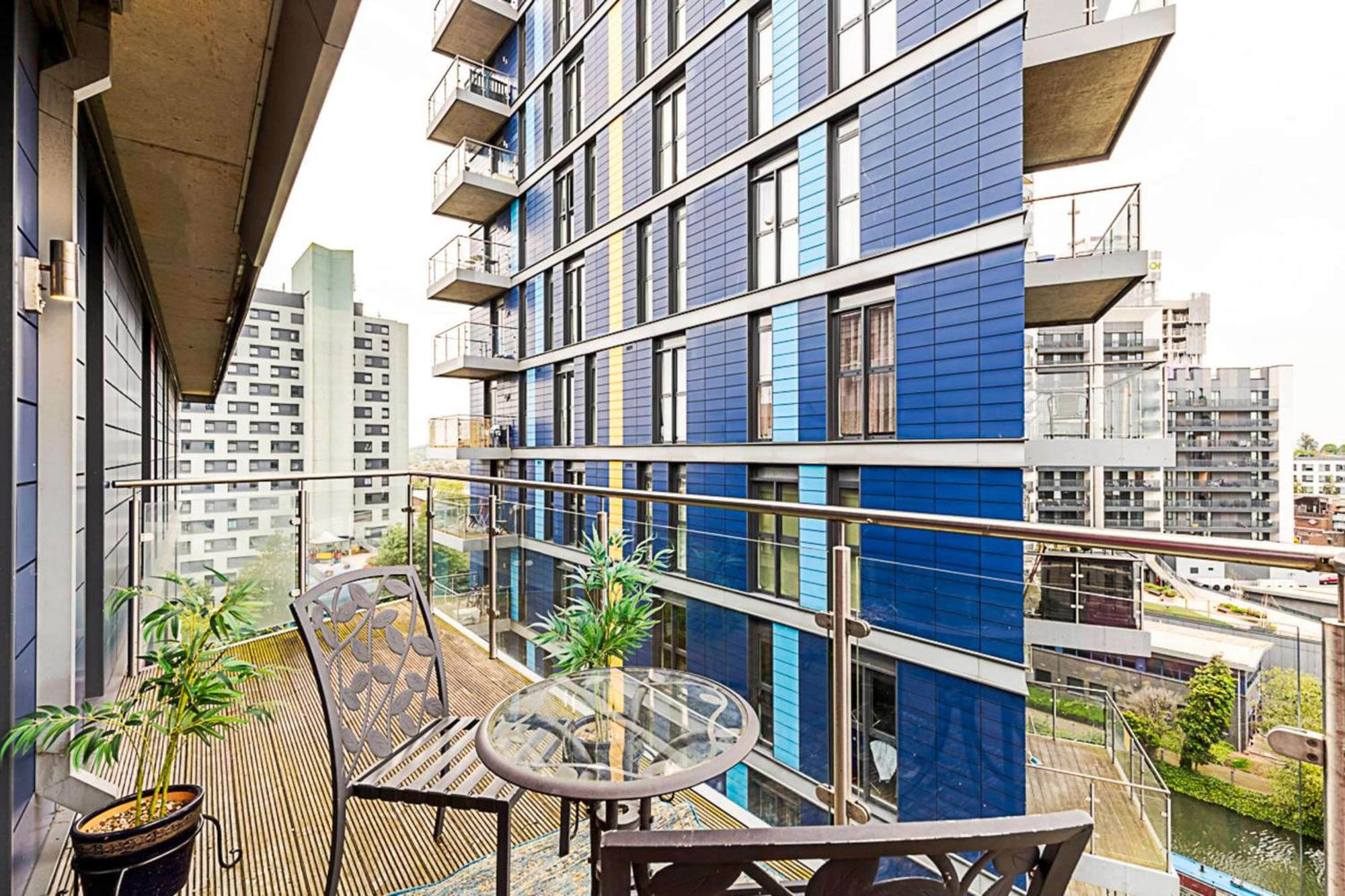 Vibrant London Canal Apartment المظهر الخارجي الصورة