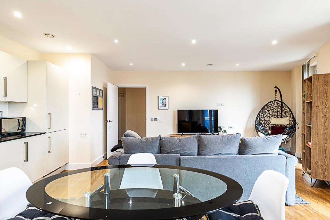Vibrant London Canal Apartment المظهر الخارجي الصورة