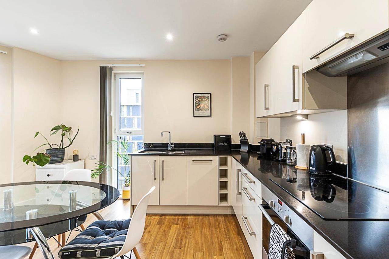 Vibrant London Canal Apartment المظهر الخارجي الصورة